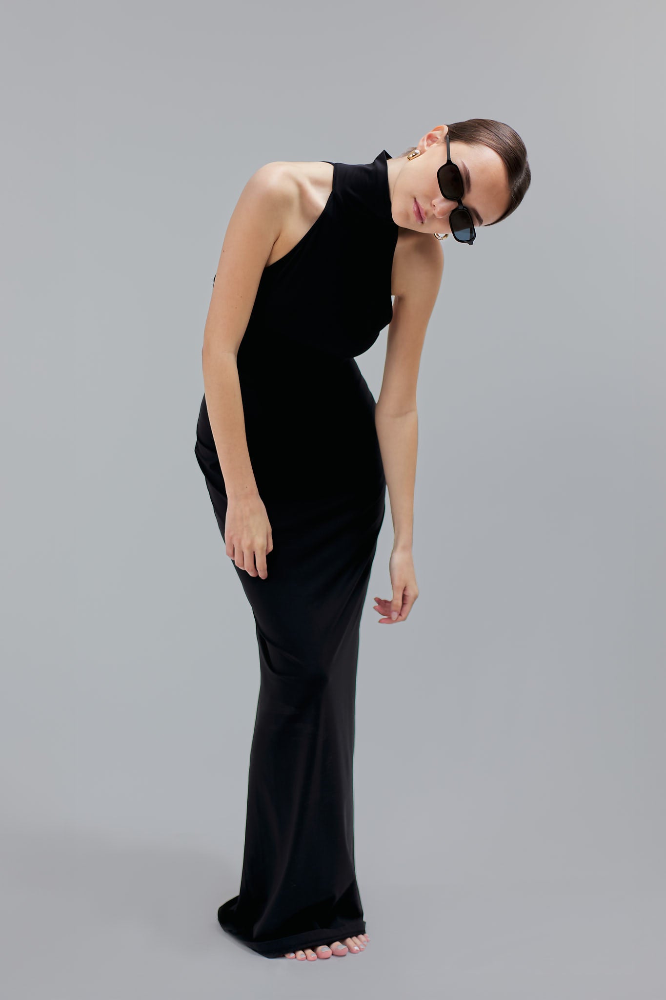 THE DRESS